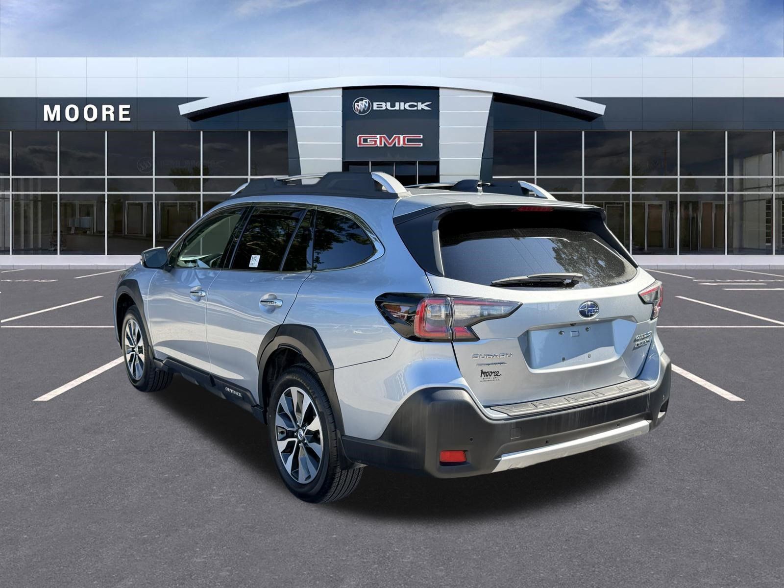 Used 2024 Subaru Outback Touring XT AWD/4WD image 5