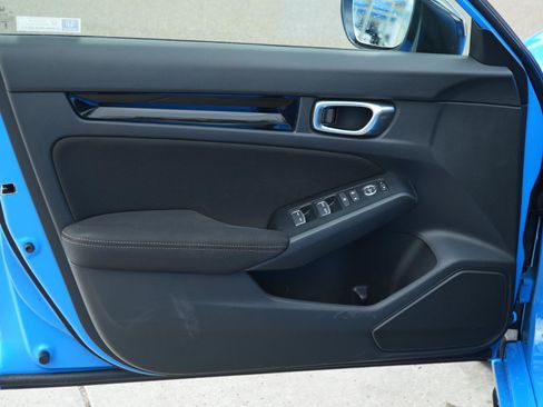 Used 2026 Honda Civic Sport image 4