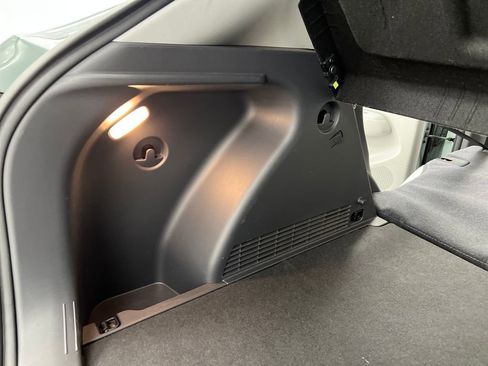 Used 2025 Hyundai Kona SEL FWD image 30