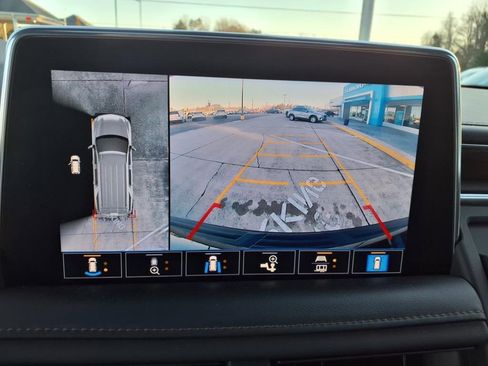 Used 2021 Chevrolet Tahoe High Country image 17