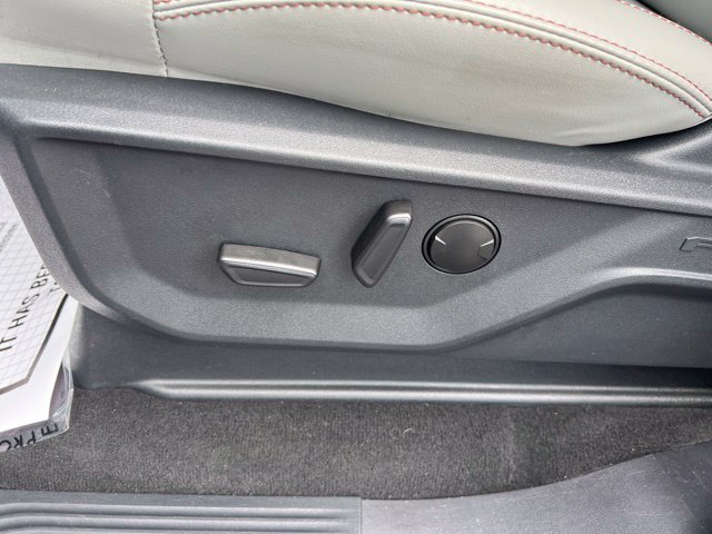 Used 2025 Ford Expedition Max Active AWD/4WD image 19
