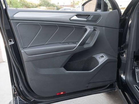Used 2023 Volkswagen Tiguan SE R-Line FWD image 22