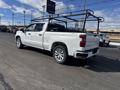 Used 2023 Chevrolet Silverado 1500 Custom image 6