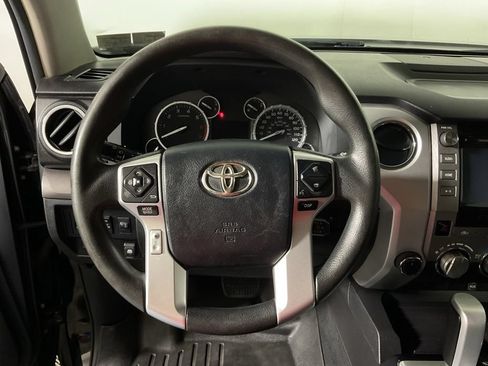 Used 2015 Toyota Tundra SR5 w/ TRD Off Road Package AWD/4WD image 23