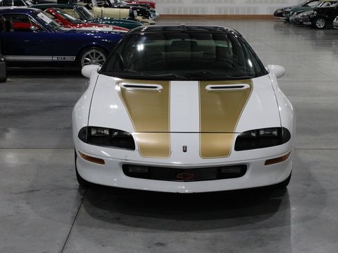 Used 1996 Chevrolet Camaro Z28 RWD image 33
