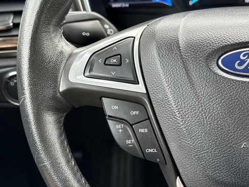 Used 2013 Ford Fusion SE image 24