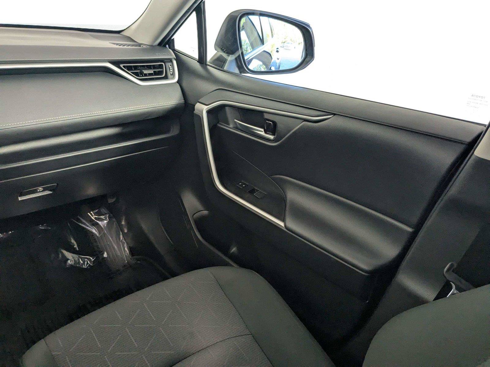 Used 2024 Toyota RAV4 XLE w/ Convenience Package FWD image 36