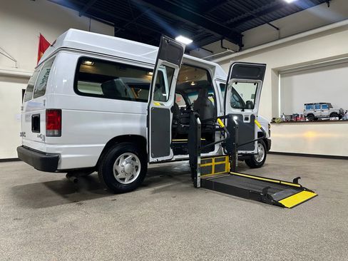 Used 2013 Ford E-150 and Econoline 150 w/ PWR Group image 54