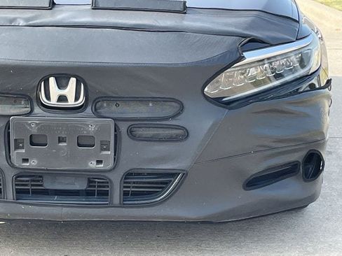 Used 2019 Honda Accord Touring image 8
