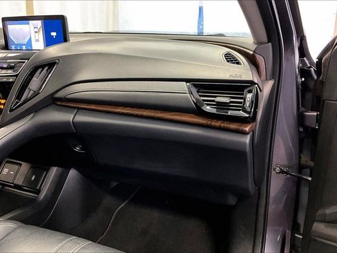 Used 2019 Acura RDX w/Advance Pkg image 16