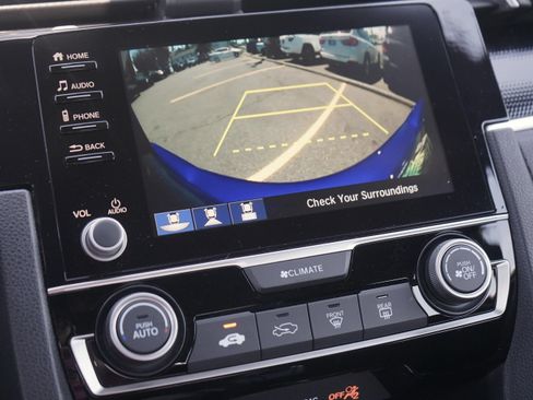 Used 2019 Honda Civic Sport image 9