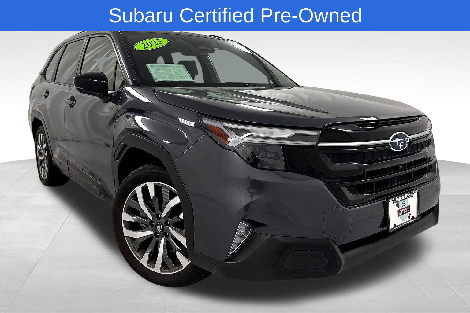 Certified 2025 Subaru Forester Touring AWD/4WD image 1