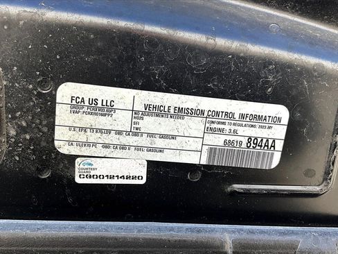 Used 2023 Dodge Charger SXT w/ Blacktop Package image 34