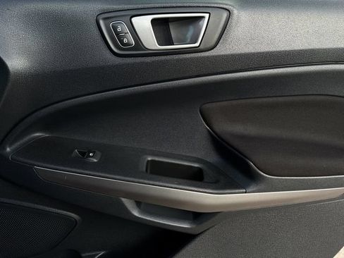 Used 2021 Ford EcoSport SE FWD image 16