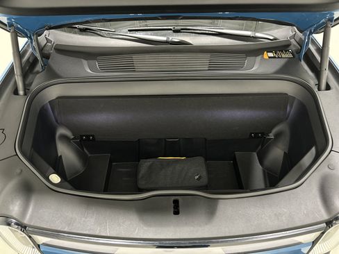 Used 2023 Rivian R1T Adventure image 14