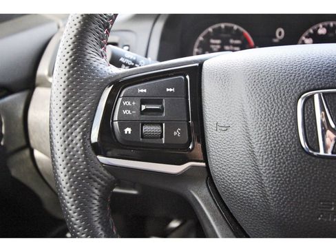 Used 2025 Honda Ridgeline Black Edition image 18