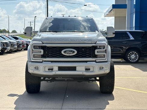 Used 2025 Ford F450 Platinum AWD/4WD image 13