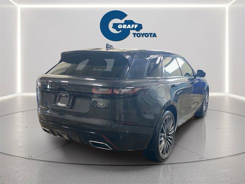 Used 2021 Land Rover Range Rover Velar R-Dynamic S image 7