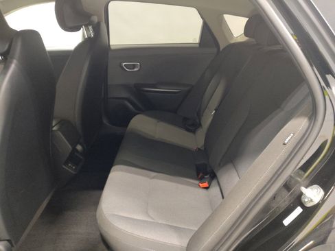 Used 2025 Kia K4 FWD image 18