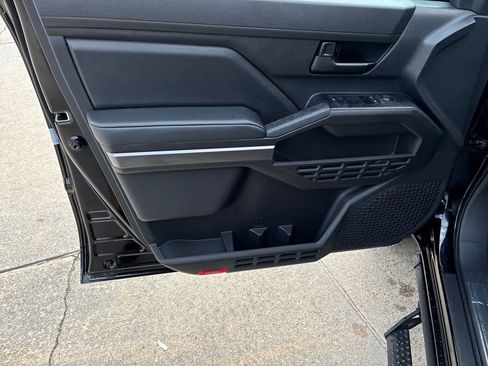 New 2026 Toyota Tacoma SR5 image 12