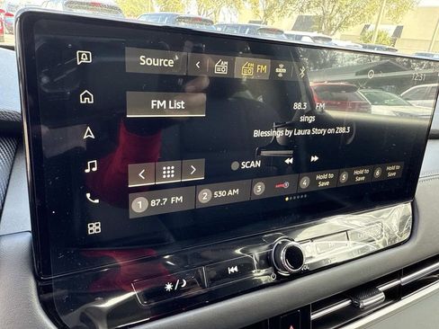 New 2026 Mitsubishi Outlander SE image 28