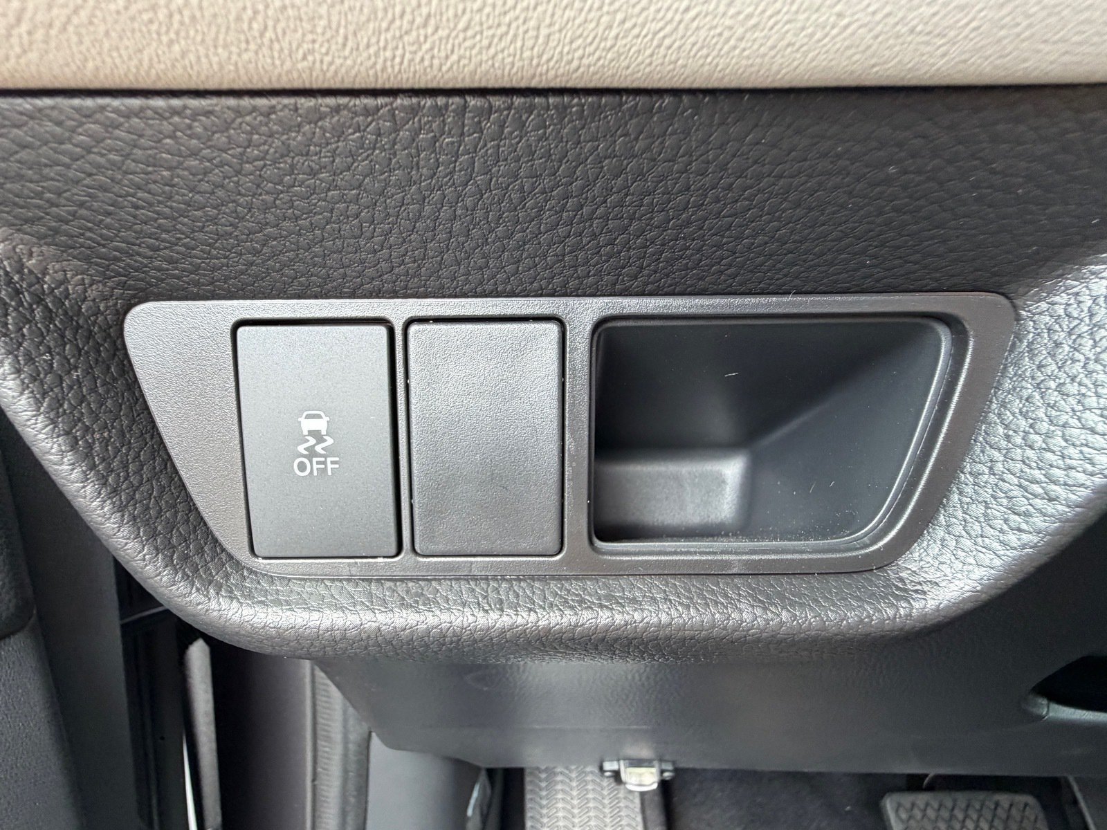 New 2027 Honda HR-V EX-L image 17