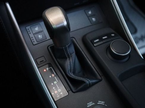 Used 2016 Lexus IS 200t 4dr Sedan image 38