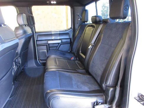 Used 2019 Ford F150 Raptor w/ Equipment Group 802A Luxury AWD/4WD image 28