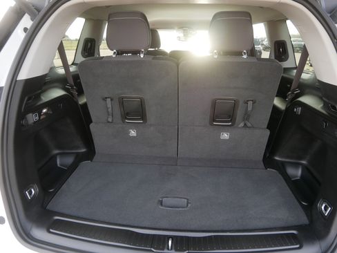 Used 2023 Jeep Grand Cherokee L Laredo w/ Luxury Tech Group I AWD/4WD image 18