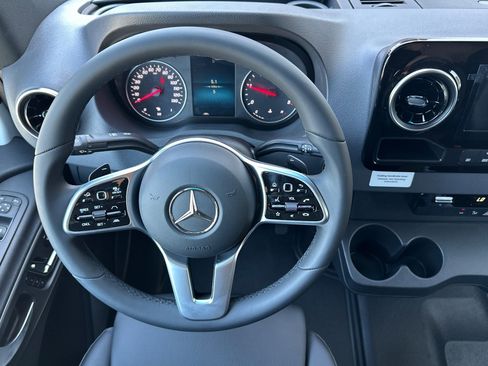 New 2024 Mercedes-Benz Sprinter 4500 image 17