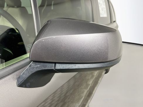 Used 2021 Toyota Sienna XLE FWD image 13