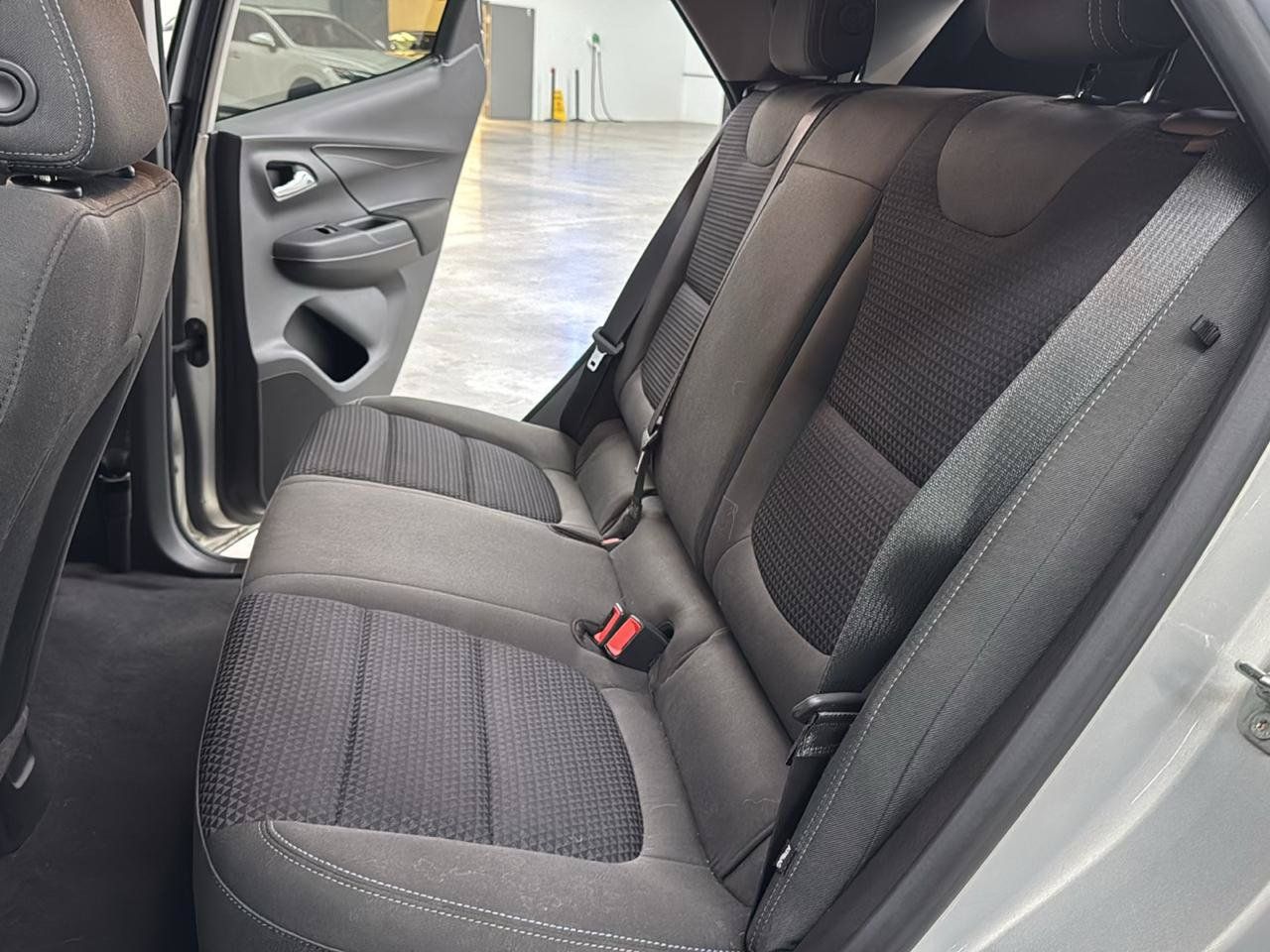 Used 2022 Chevrolet Bolt LT FWD image 20