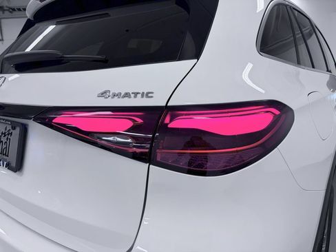 Certified 2026 Mercedes-Benz GLC 300 4MATIC image 10
