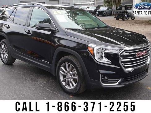 Used 2024 GMC Terrain SLT AWD/4WD image 8