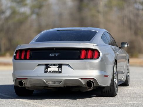 Used 2017 Ford Mustang GT image 6