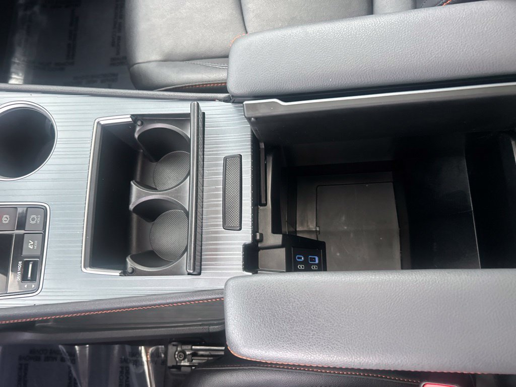 Certified 2023 Toyota Sienna XSE AWD/4WD image 23