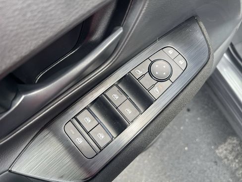 New 2026 Nissan Kicks S FWD image 17