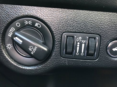 Used 2021 Dodge Challenger GT w/ Plus Package image 22