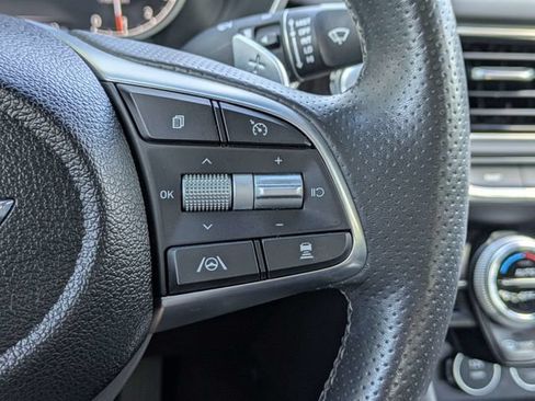 Used 2023 Genesis G70 2.0T AWD/4WD image 29