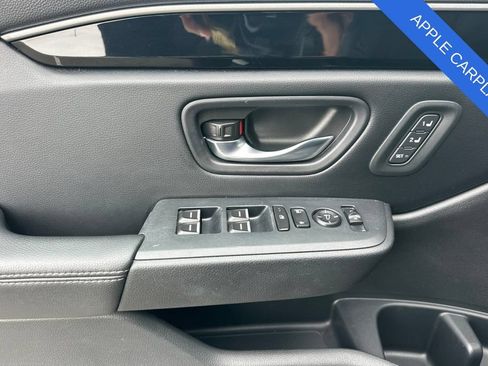 Used 2023 Honda Pilot EX-L image 11