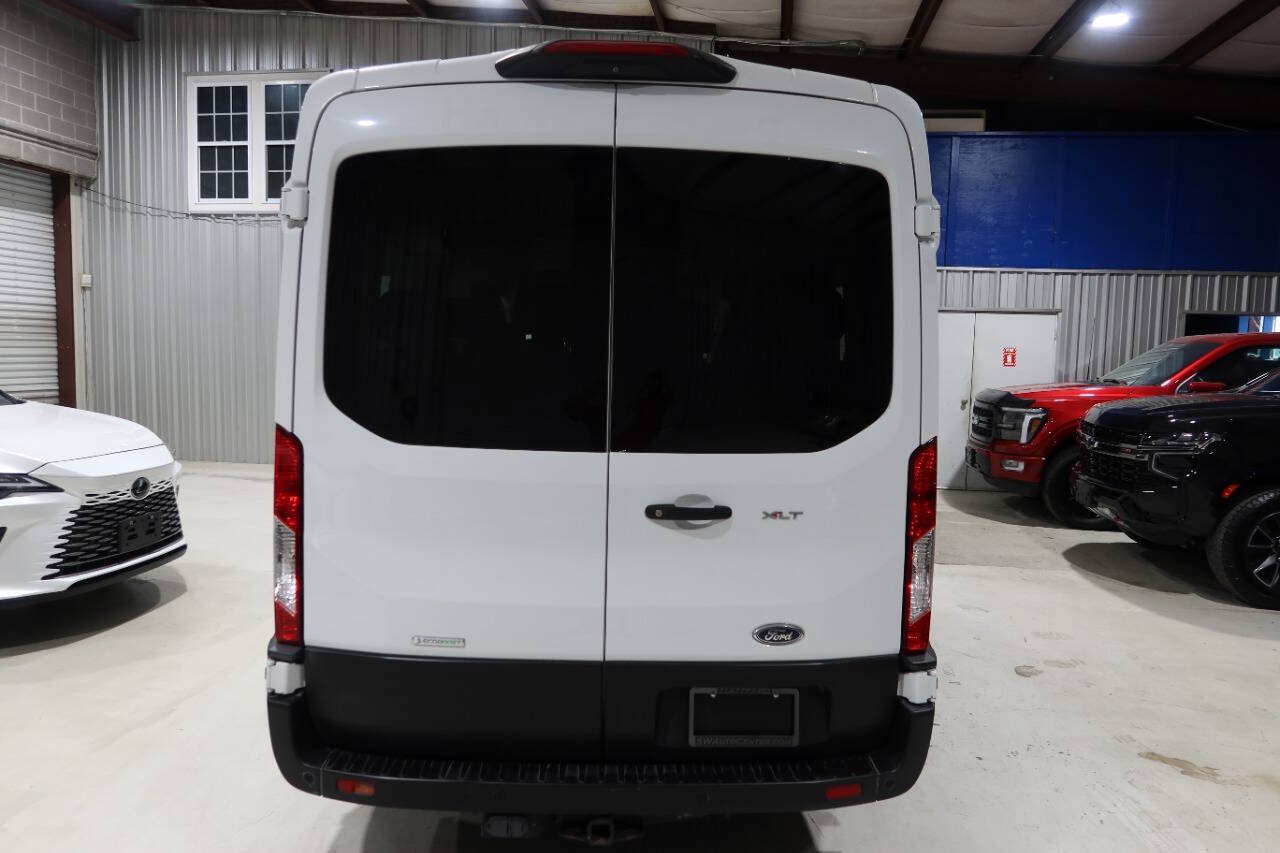 Used 2021 Ford Transit 350 XLT RWD image 4