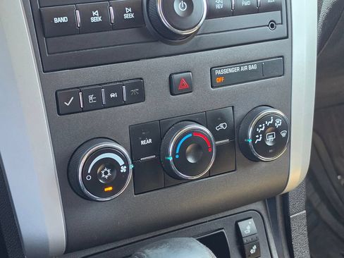 Used 2012 Chevrolet Traverse LT AWD/4WD image 22