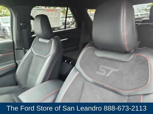 New 2025 Ford Explorer ST image 16
