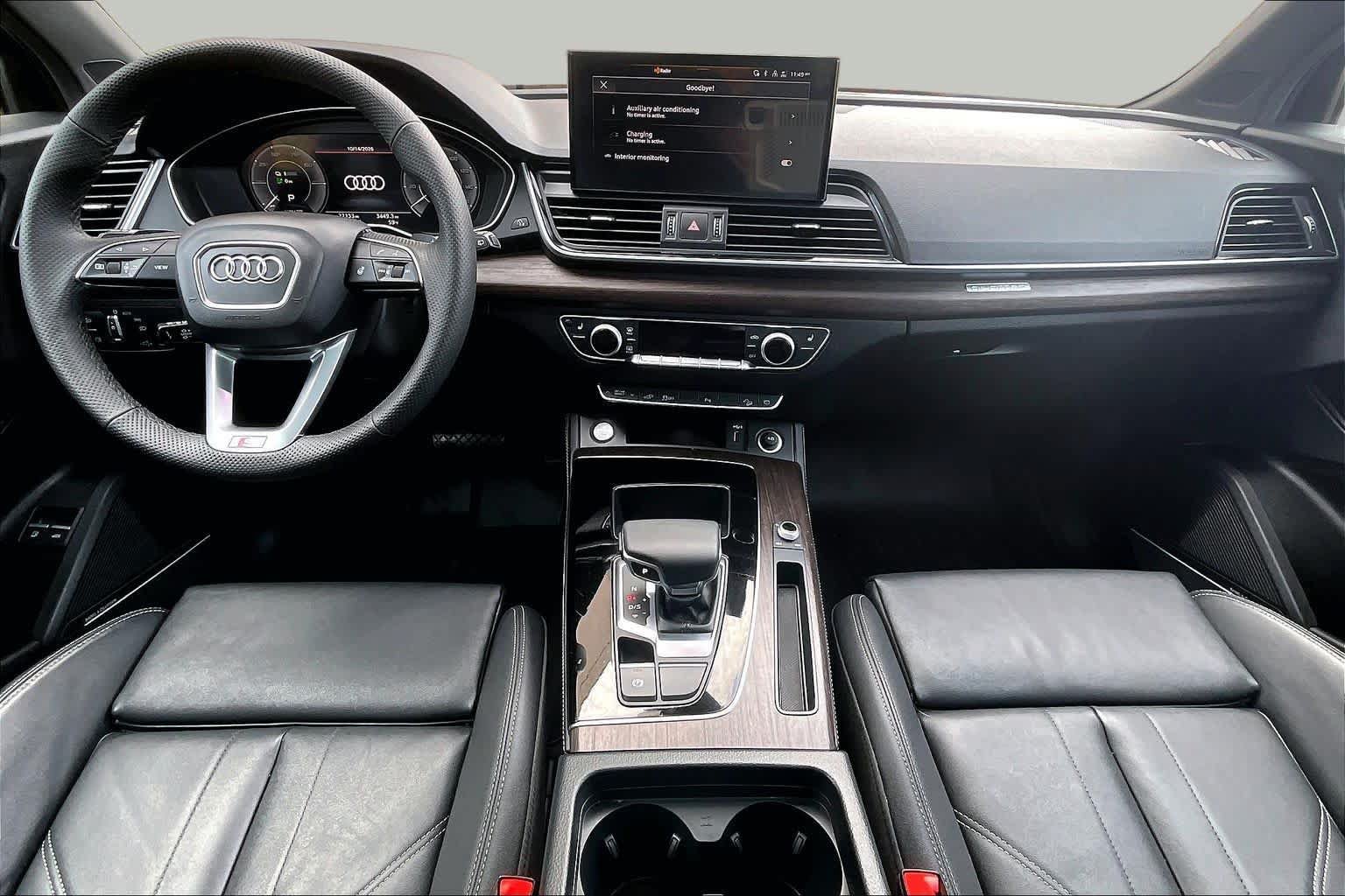 Used 2024 Audi Q5 e Premium Plus w/ Premium Plus Package AWD/4WD image 16