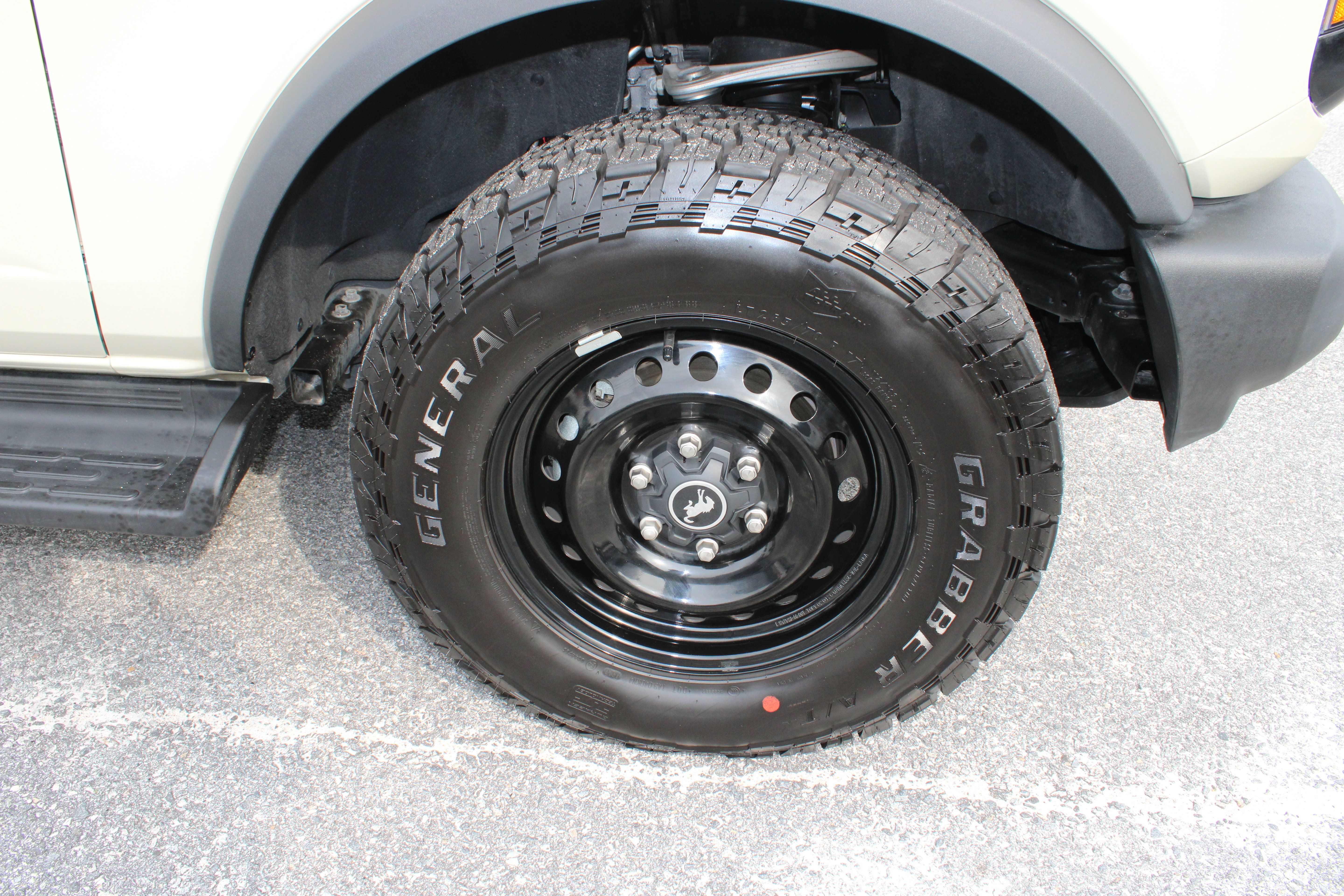 Used 2026 Ford Bronco Outer Banks AWD/4WD image 10