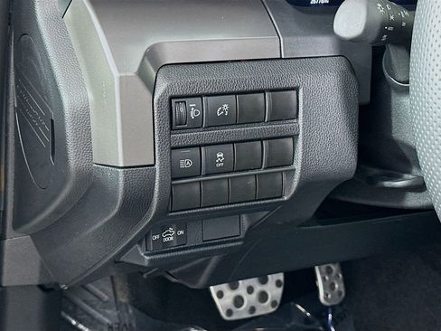 Used 2024 Toyota Tacoma TRD Sport AWD/4WD image 15