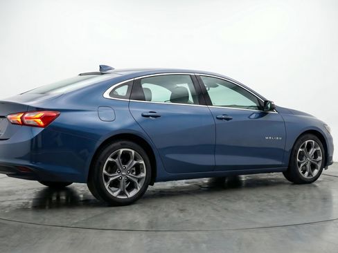 Used 2024 Chevrolet Malibu LT FWD image 9