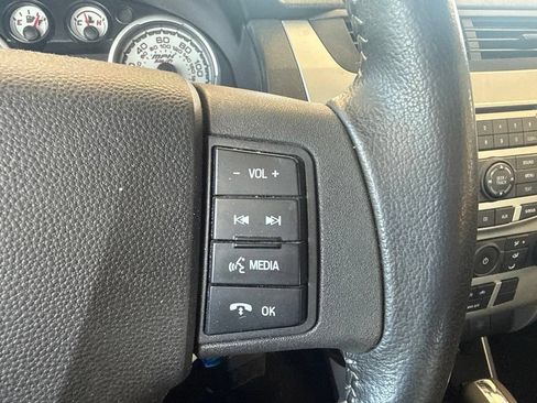 Used 2011 Ford Focus SE w/ 201A Rapid Spec Order Code FWD image 18