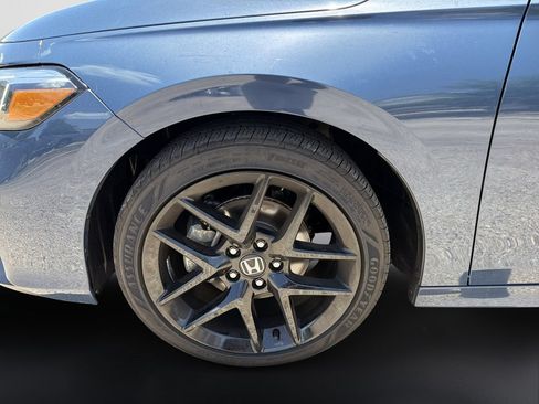 Used 2026 Honda Civic FWD Hybrid Sedan image 9