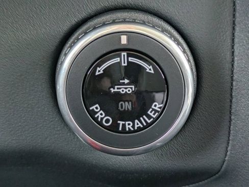 New 2025 Lincoln Navigator Reserve image 37